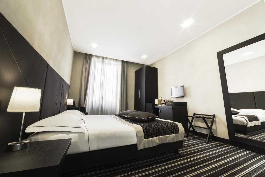 Hotel Principe Di Torino ภายนอก รูปภาพ